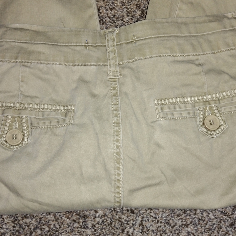 Blue Epic Capris - Picture 4 of 7